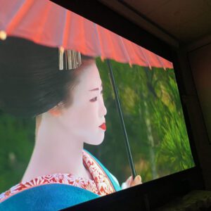 Máy chiếu cũ Epson EB-U32 FullHD benq mh550 2