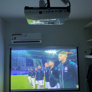 Máy chiếu cũ Epson EB-1761W nhỏ gọn dễ mang theo epson 1761w 4