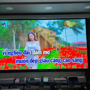 Máy chiếu Home Cinema 4K BenQ HT2550 cũ đã chiếu vài giờ IMG 9171