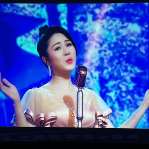 Máy chiếu Home Cinema 4K BenQ HT2550 cũ đã chiếu vài giờ benq ht2500 2